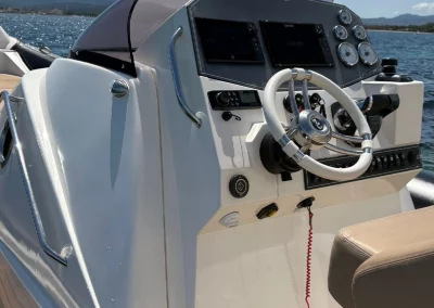 Nuova Jolly Prince 38 CC à la location Jacob Yachting en Méditerranée, Côte d'Azur, Saint-Tropez