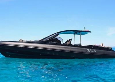 Sacs 47 Rebel à la location Jacob Yachting en Méditerranée, Côte d'Azur, Saint-Tropez